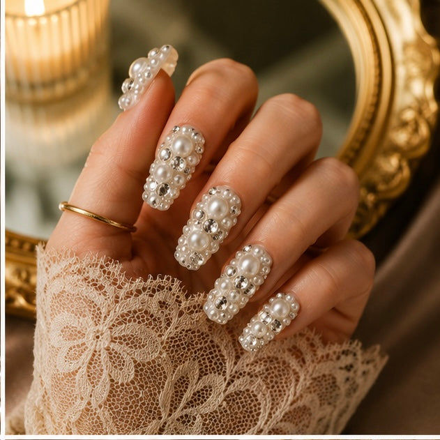Reine de Perles