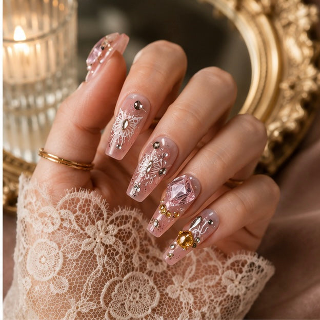 Bijou de Dentelle